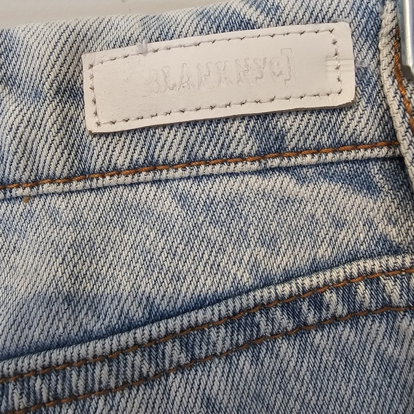 Blank NYC Size 27 The Baxter Rib Cage Straight Leg Button Fly Blue White Jeans - Picture 4 of 9